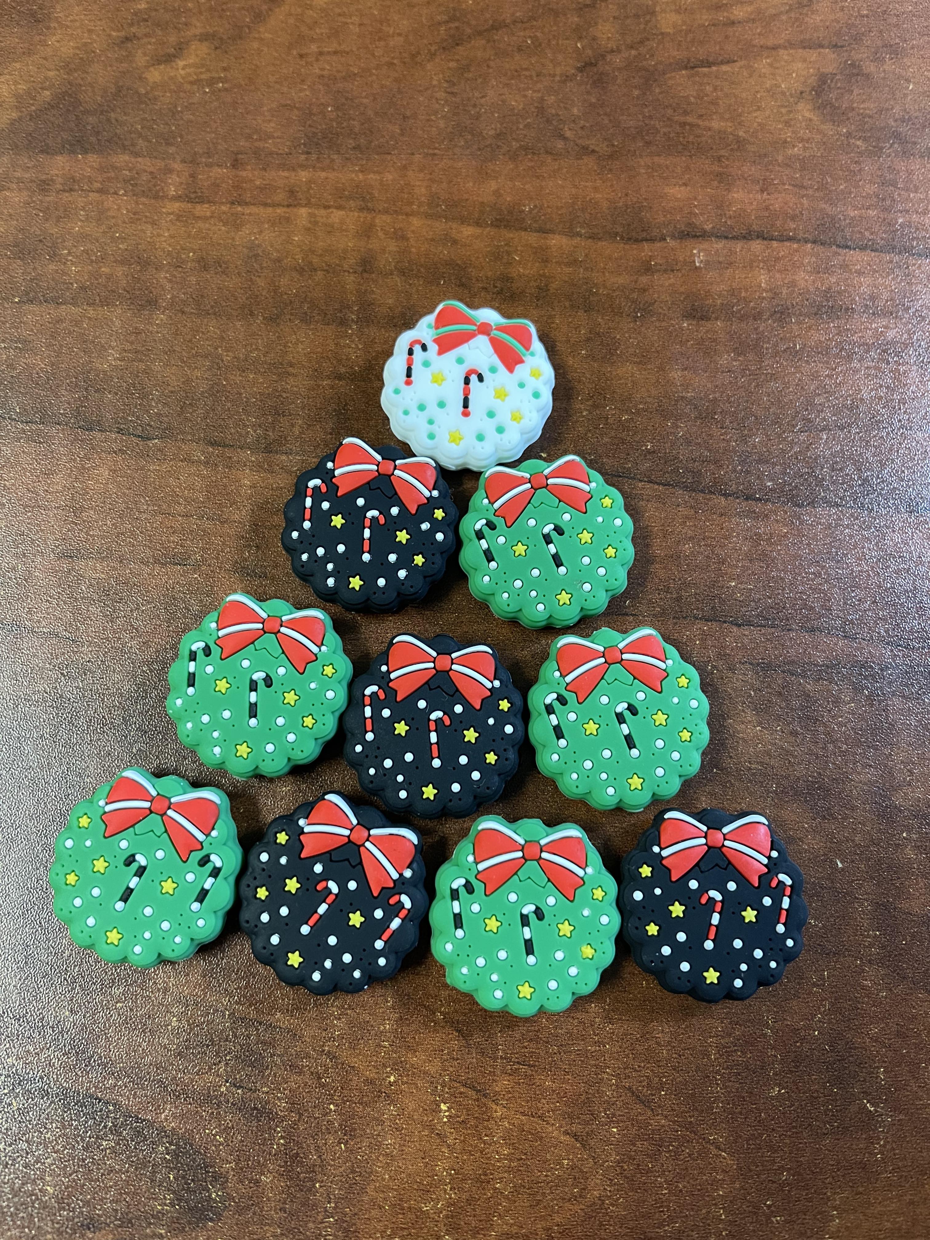 Christmas wreath silicone focal for beadable items