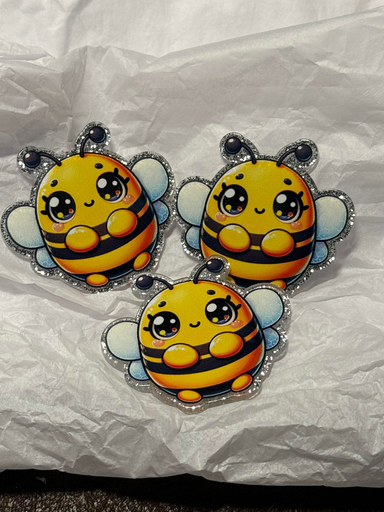 Bees, acrylic piece, for badges, pens, earrings etc