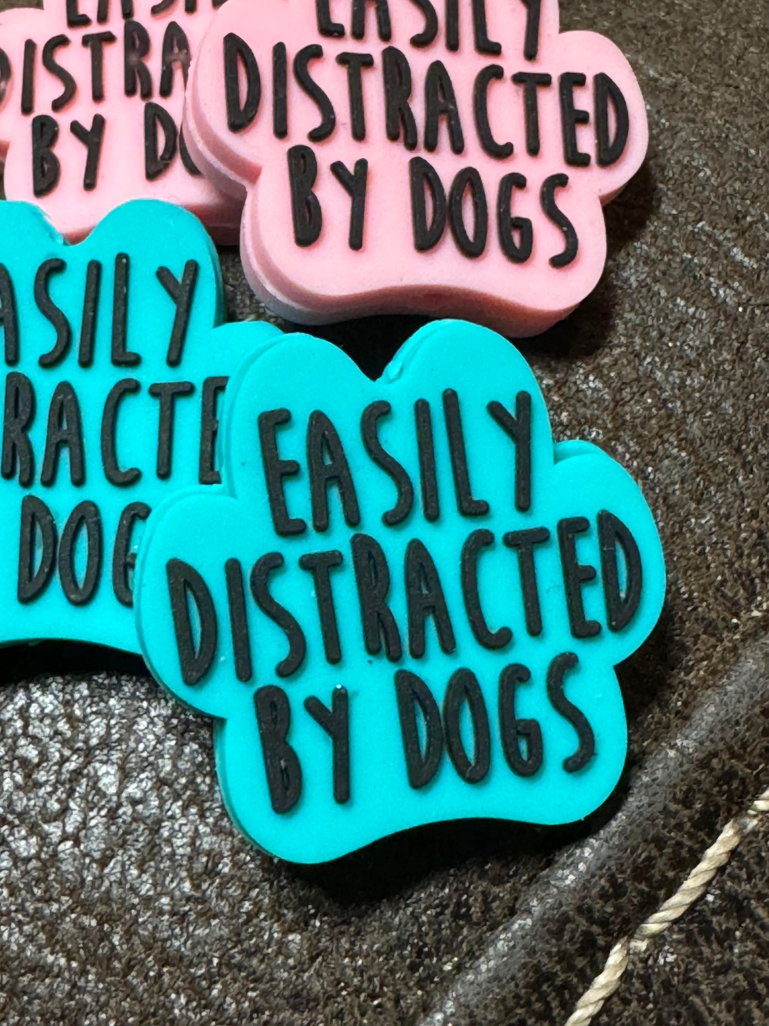 Easily distracted by dogs silicone focal, for beadable items like pens