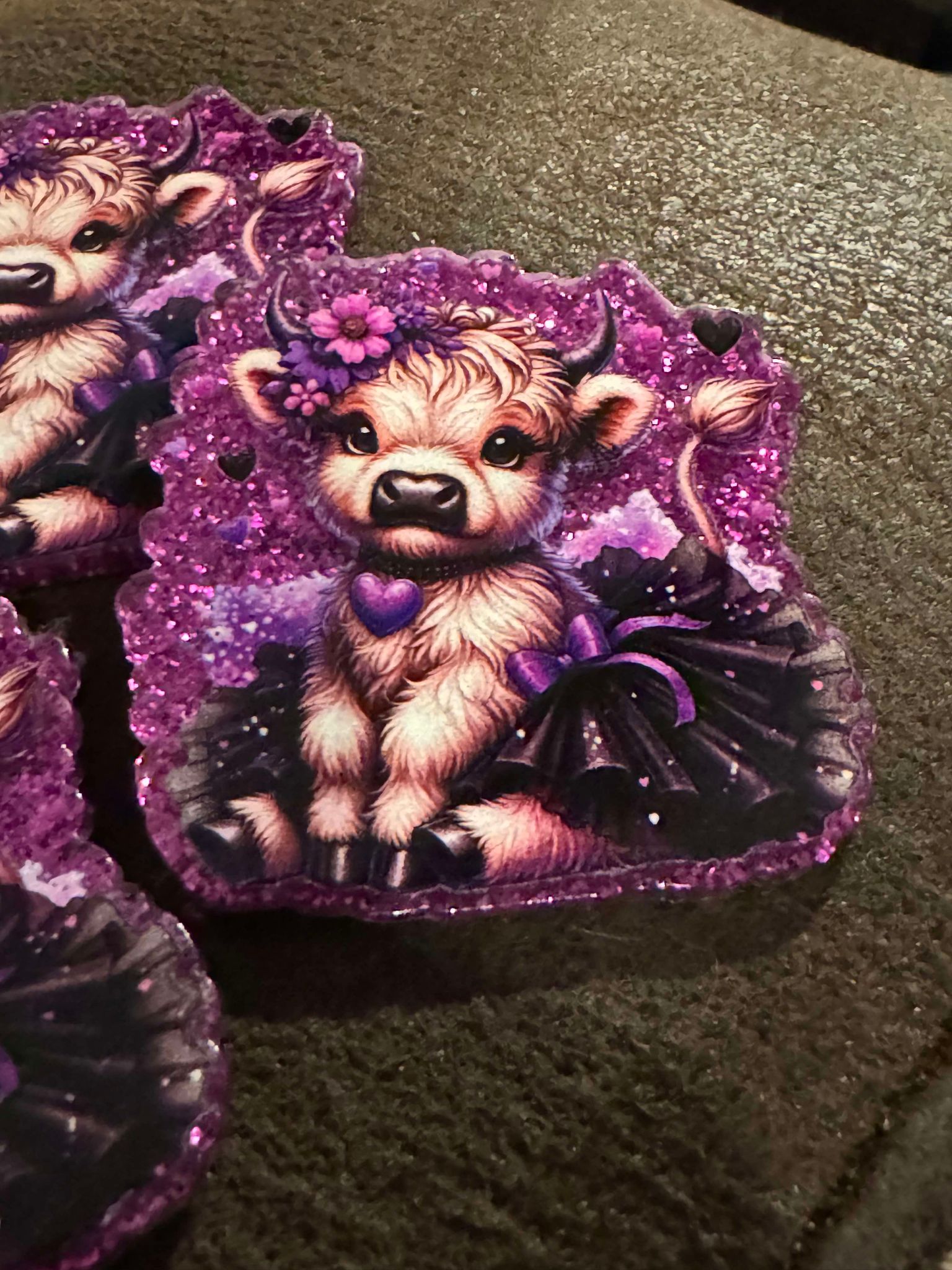 Purple cow glitter, acrylic piece, for badges, pens, earrings etc