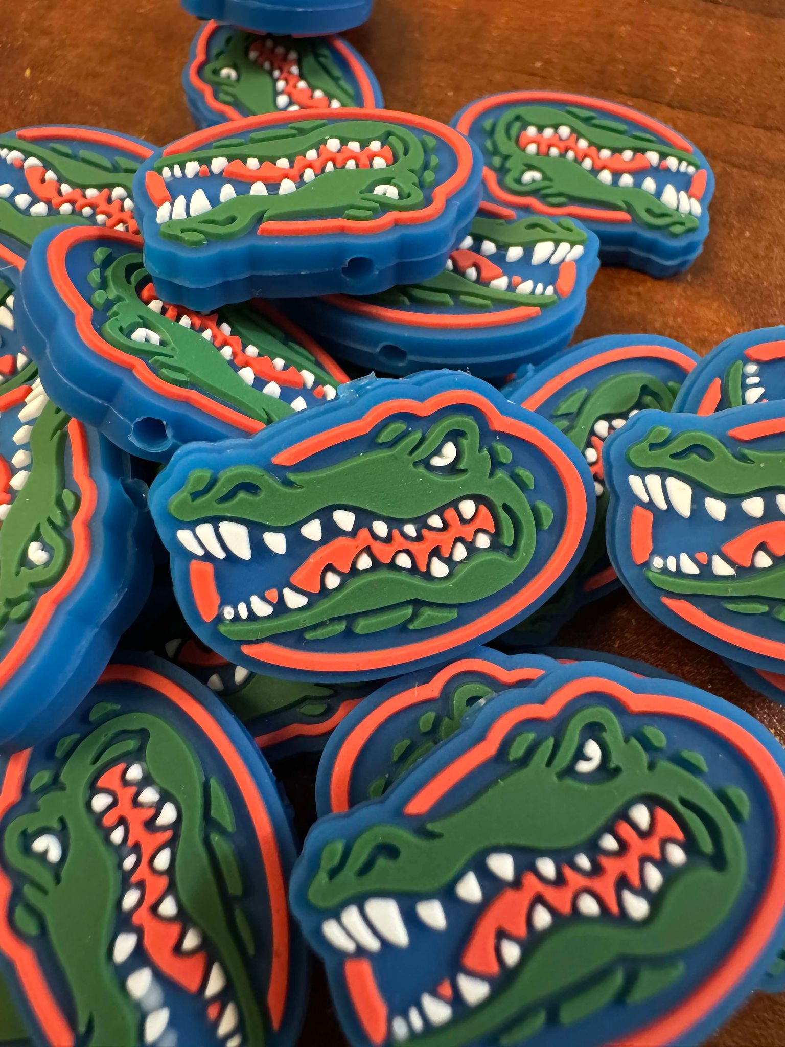 Gator silicone focal for beadable items