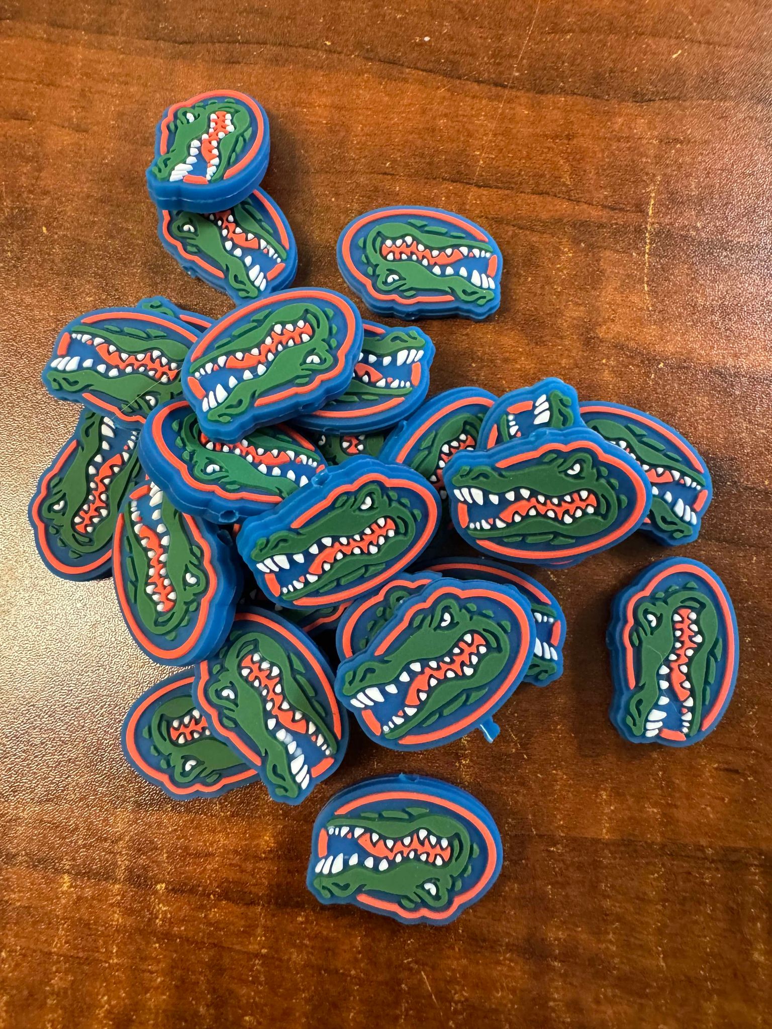 Gator silicone focal for beadable items