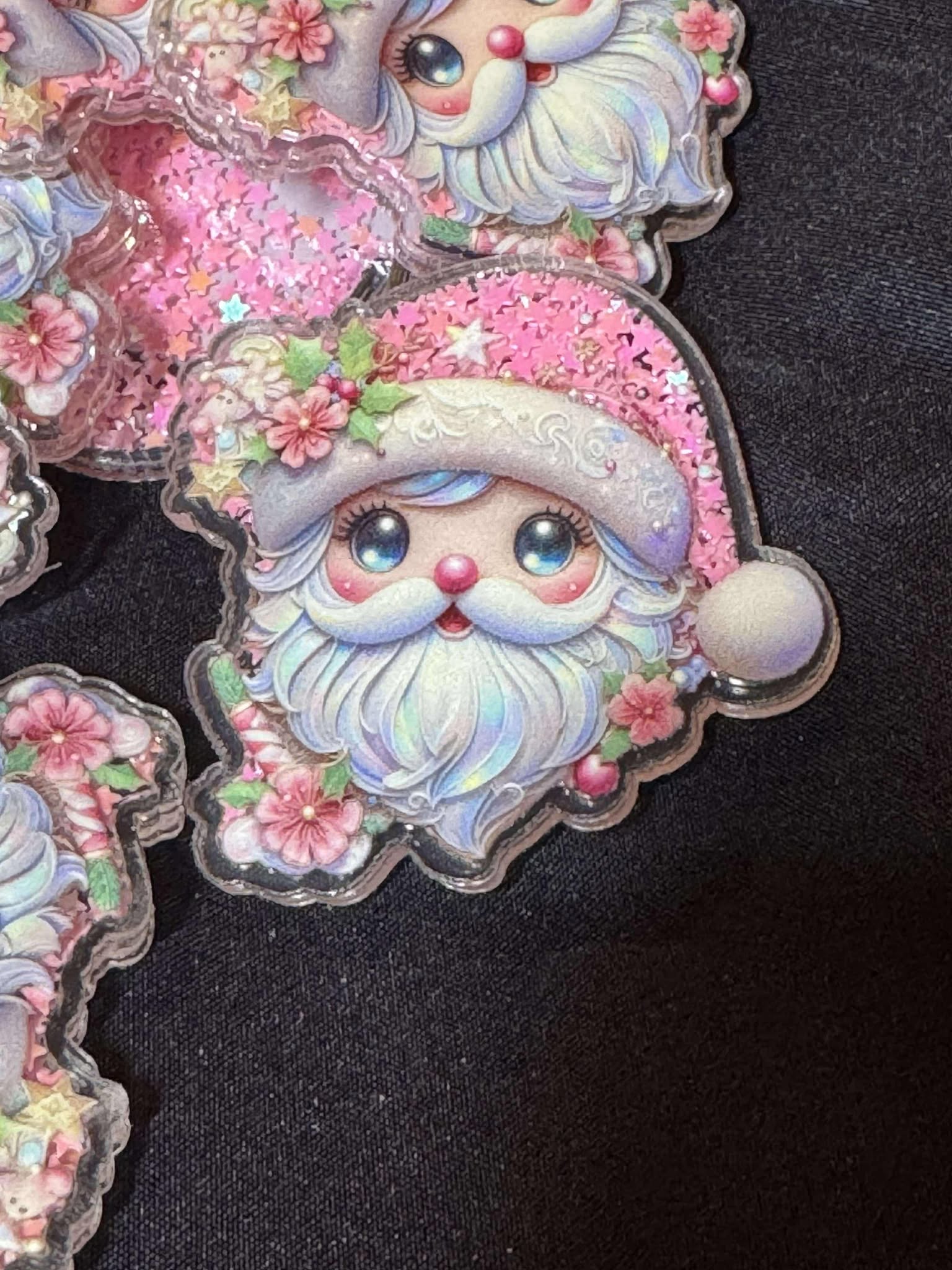 Pink Santa, shakeable glitter acrylic piece, for badges, pens, earrings etc
