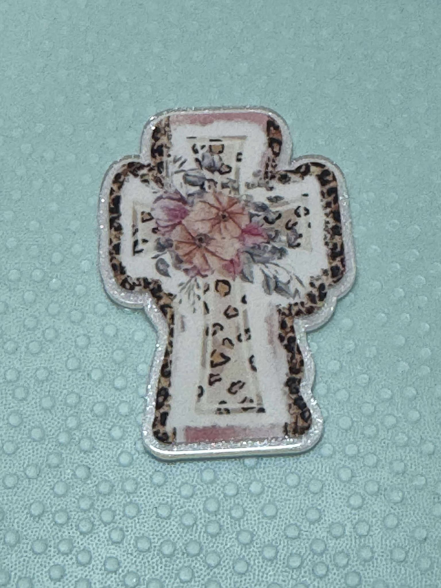 Cross with flowers and leopard acrylic piece, for badges, pens, earrings etc
