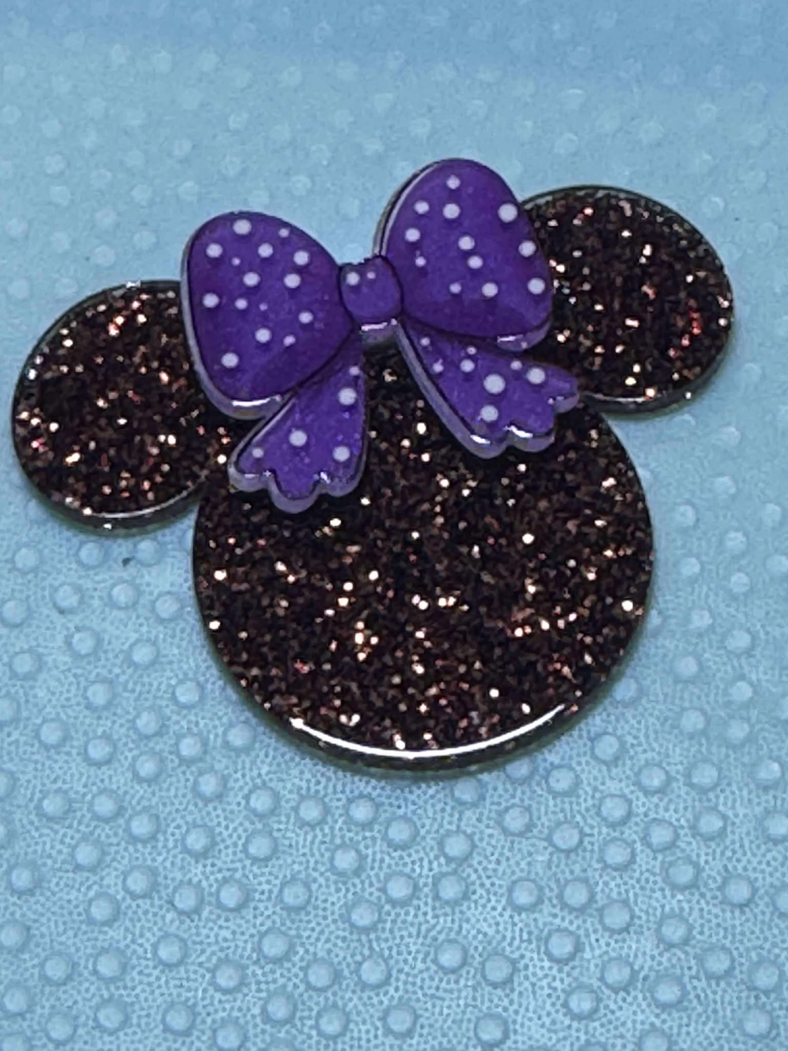 Purple bow mouse acrylic piece, for badges, pens, earrings etc
